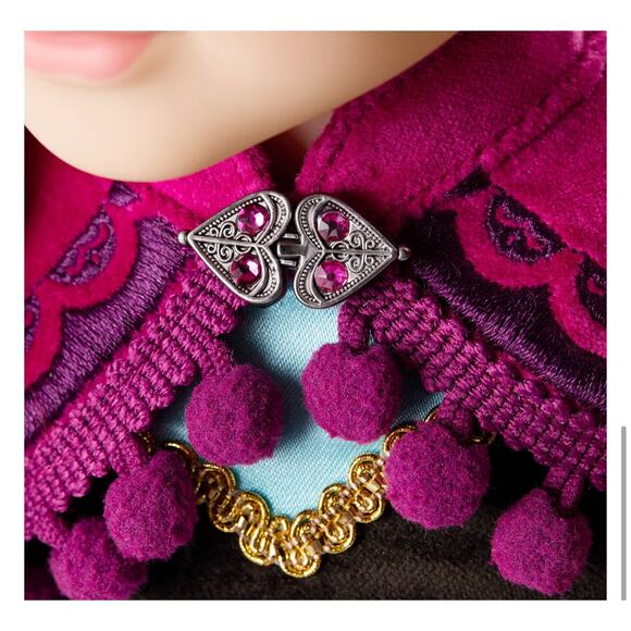 NEW American Girl Disney Frozen ANNA COLLECTOR DOLL 18" Limited Edition BOX - Picture 5 of 15